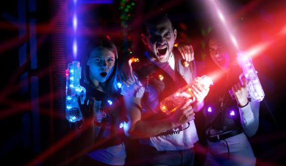 Jouer au laser game : les règles à respecter