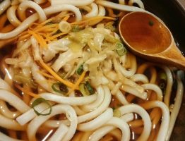 Quel est le secret d’un bon khao soi, une soupe de nouilles au curry ?