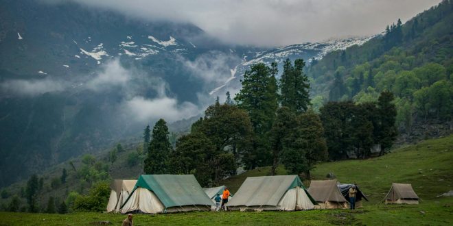 Les réglementations sur le bruit en camping : comment éviter les nuisances sonores