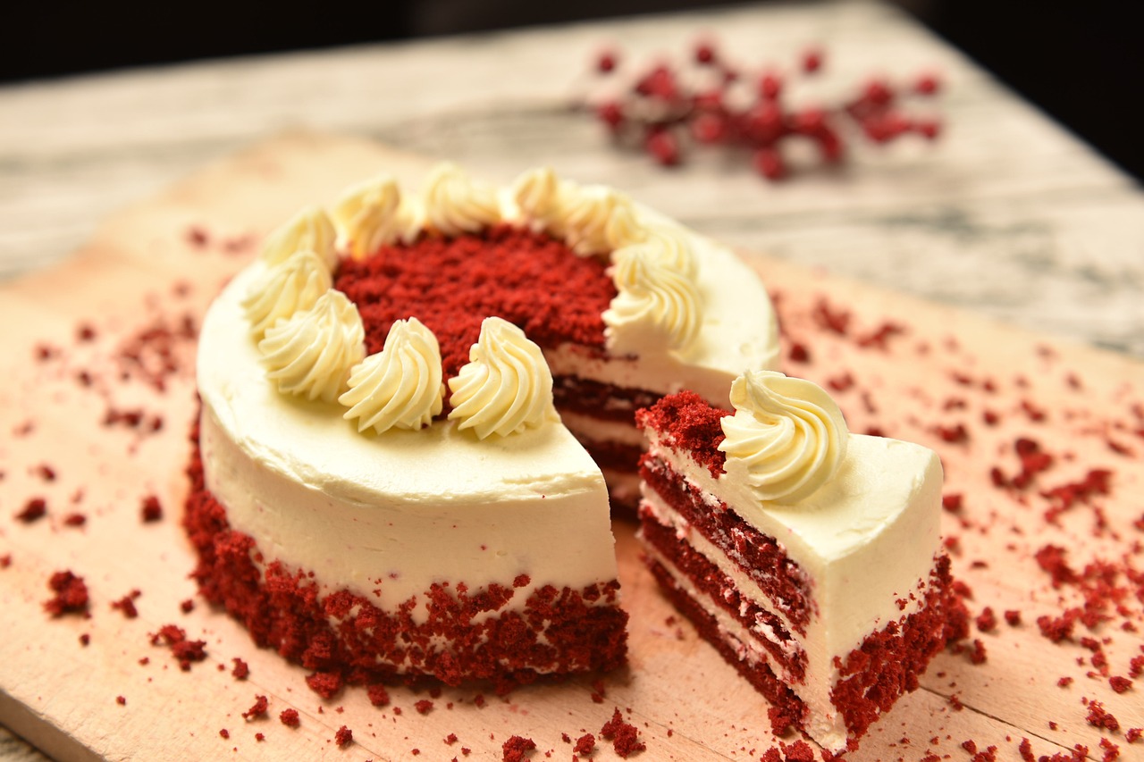 découvrez des gâteaux personnalisés qui ajoutent une touche spéciale à toutes vos occasions. que ce soit pour un anniversaire, un mariage ou toute autre célébration, nos créations sur mesure allient saveurs délicieuses et designs uniques pour émerveiller vos invités.